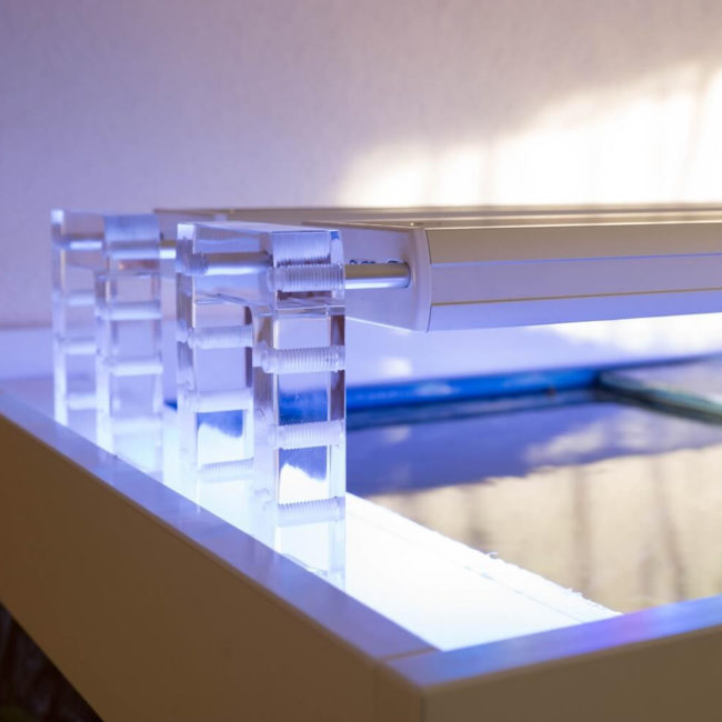 Univerzálny držiak (pár) AquaLEDs osvetlenia na hranu akvária